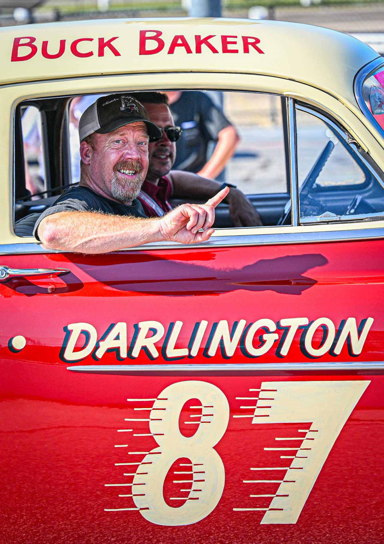 McAdoo Heights team taking laps in a 1950 Oldsmobile, the first entry to the first Southern 500